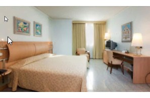 Marina Palace Hotel & Congress Hall
