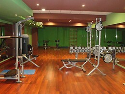 Marina Palace Hotel & Congress Hall