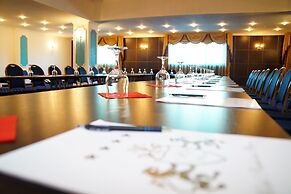 Prahova Plaza Hotel