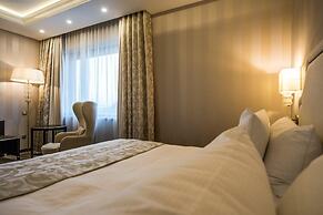 Prahova Plaza Hotel