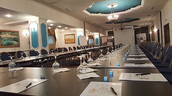 Prahova Plaza Hotel