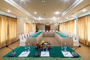 Angkor Holiday Hotel