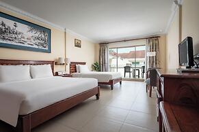 Angkor Holiday Hotel