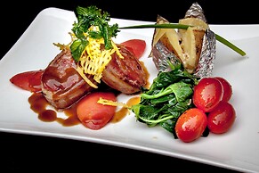 Angkor Holiday Hotel