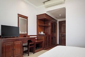 Angkor Holiday Hotel