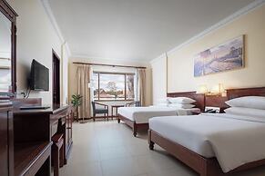 Angkor Holiday Hotel