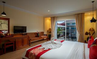 Angkor Holiday Hotel