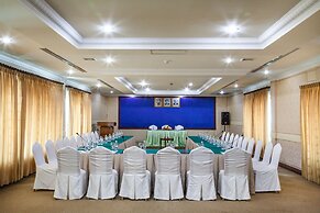 Angkor Holiday Hotel