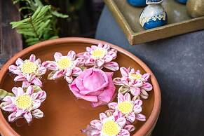 Angkor Holiday Hotel