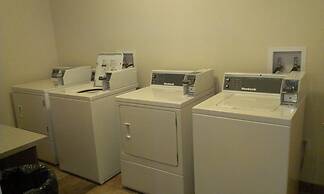 Sigma Inn & Suites Hudson's Hope