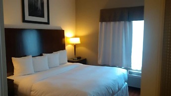 Sigma Inn & Suites Hudson's Hope