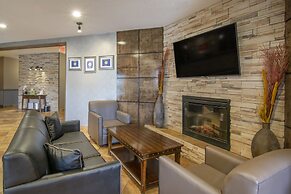 Devonian Hotel & Suites