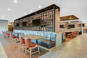 DoubleTree by Hilton Denver International Airport