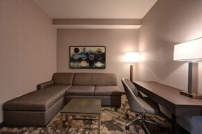 DoubleTree by Hilton Denver International Airport