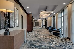 DoubleTree by Hilton Denver International Airport