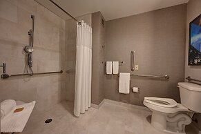 DoubleTree by Hilton Denver International Airport