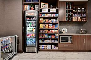DoubleTree by Hilton Denver International Airport