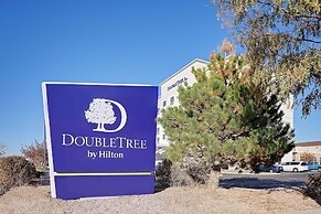 DoubleTree by Hilton Denver International Airport