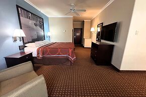 Super 8 by Wyndham IAH West/Greenspoint