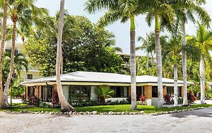 La Siesta Resort & Villas