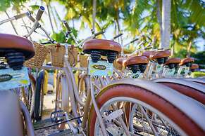 La Siesta Resort & Villas