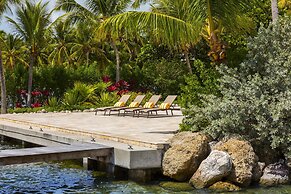 La Siesta Resort & Villas