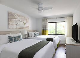 La Siesta Resort & Villas