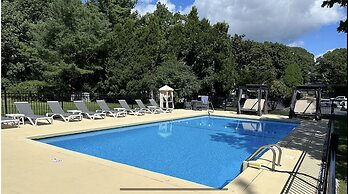 The Lodge at Turbat's Creek