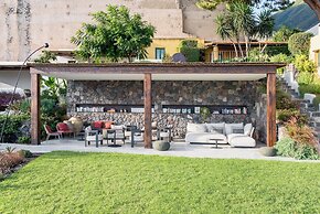 Hotel Ravesi