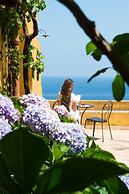 Hotel Ravesi
