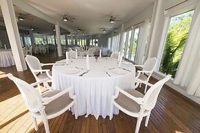 Fantasy Island Beach Resort, Dive and Marina All Inclusive