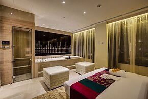 NagaWorld Hotel & Entertainment Complex