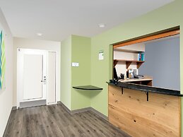 WoodSpring Suites St Louis St Charles