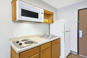 WoodSpring Suites St Louis St Charles