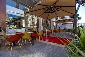 Hotel Zahrat Al Jabal