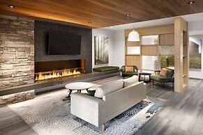 Fairfield Inn & Suites by Marriott West Kelowna