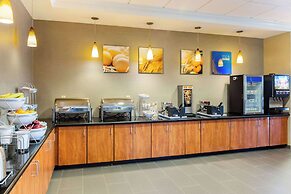 Comfort Suites Lancaster Amish Country