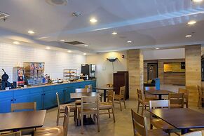 Country Inn & Suites by Radisson, Doswell (Kings Dominion), VA