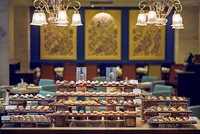 Radisson Blu Udaipur Palace Resort & Spa