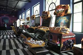 Radisson Blu Udaipur Palace Resort & Spa