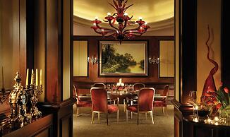 Han's Royal Garden Hotel