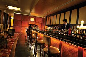 Han's Royal Garden Hotel