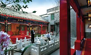 Han's Royal Garden Hotel