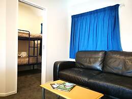 Airport Birches Motel