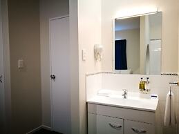 Airport Birches Motel