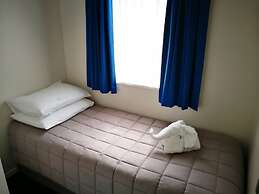 Airport Birches Motel