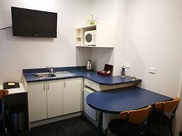 Airport Birches Motel