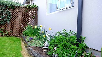 Airport Birches Motel