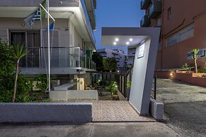 7 Palms Hotel Apartments