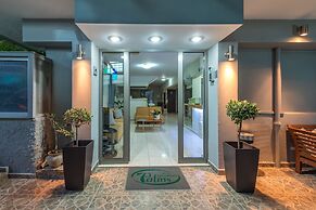 7 Palms Hotel Apartments